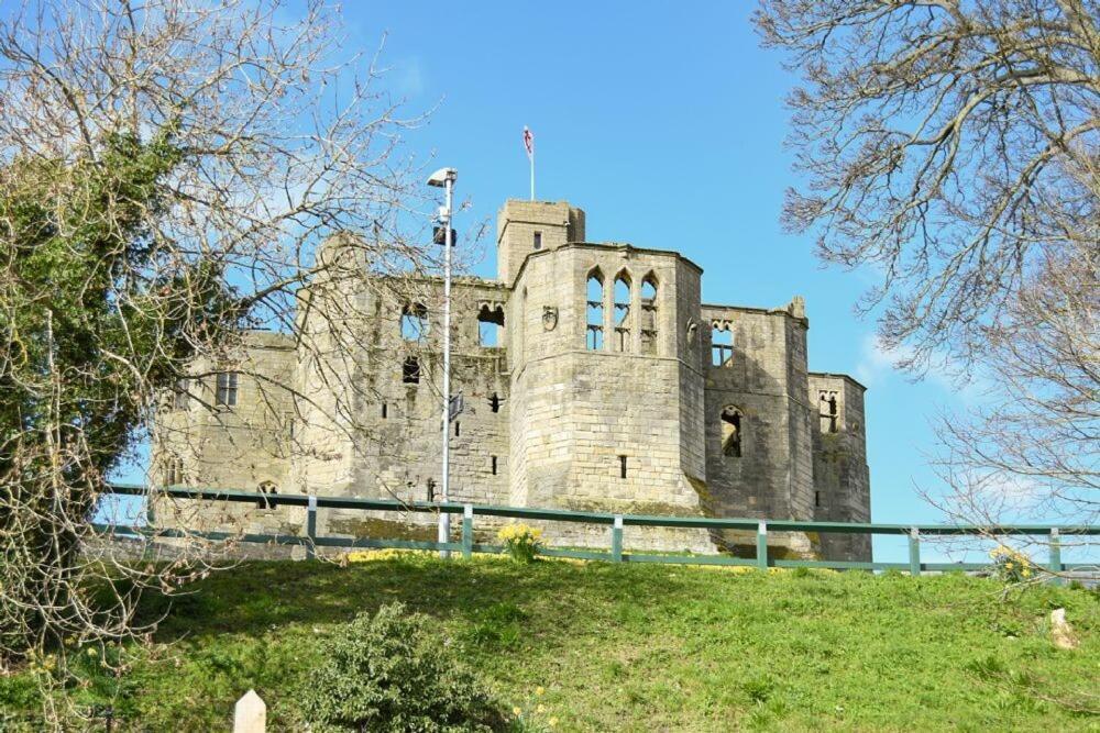 Вилла Castle View Уоркворт Экстерьер фото